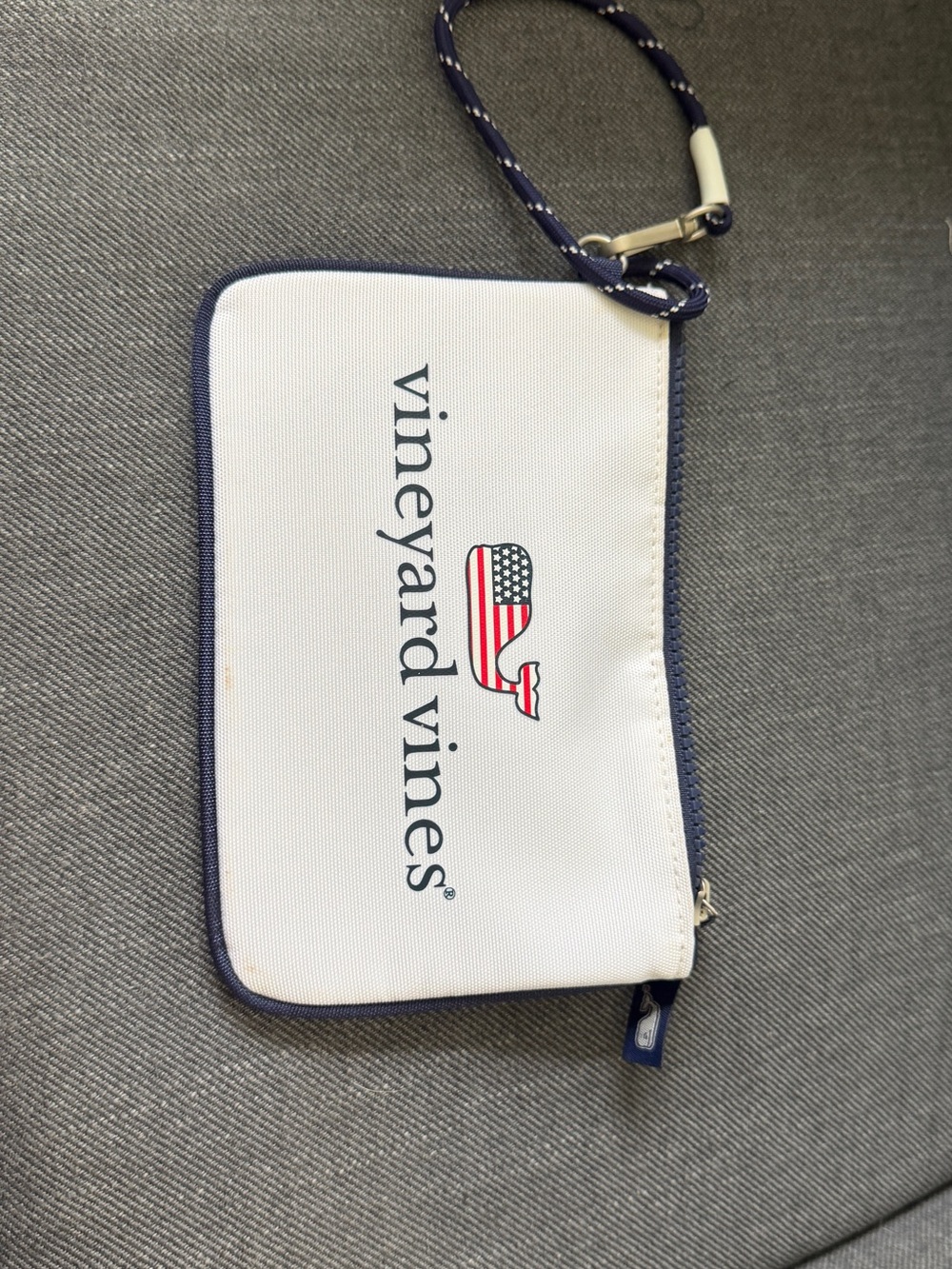 Vineyard Vines White and Navy Toiletry Wrist Pouch with American Whale